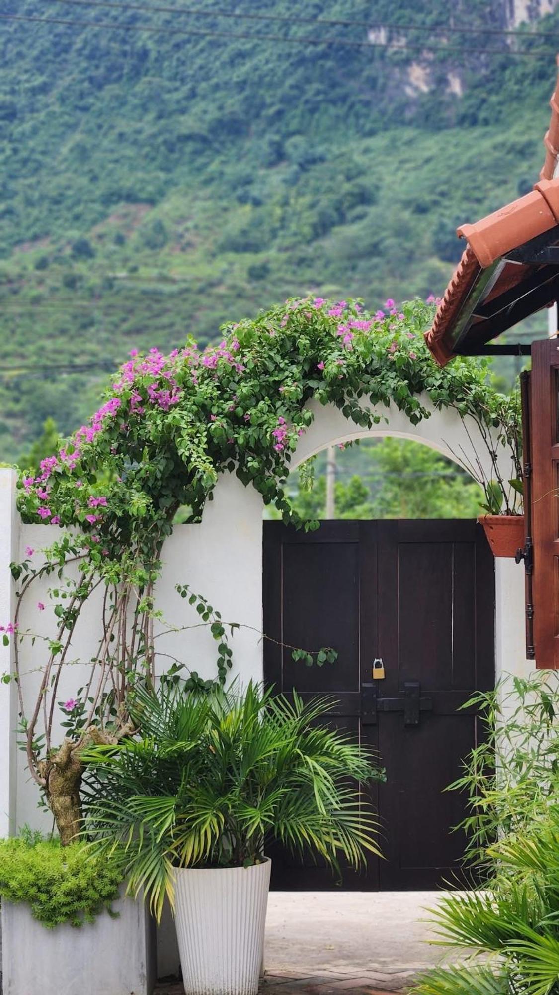 Anio Ha Giang Hotel Exterior photo