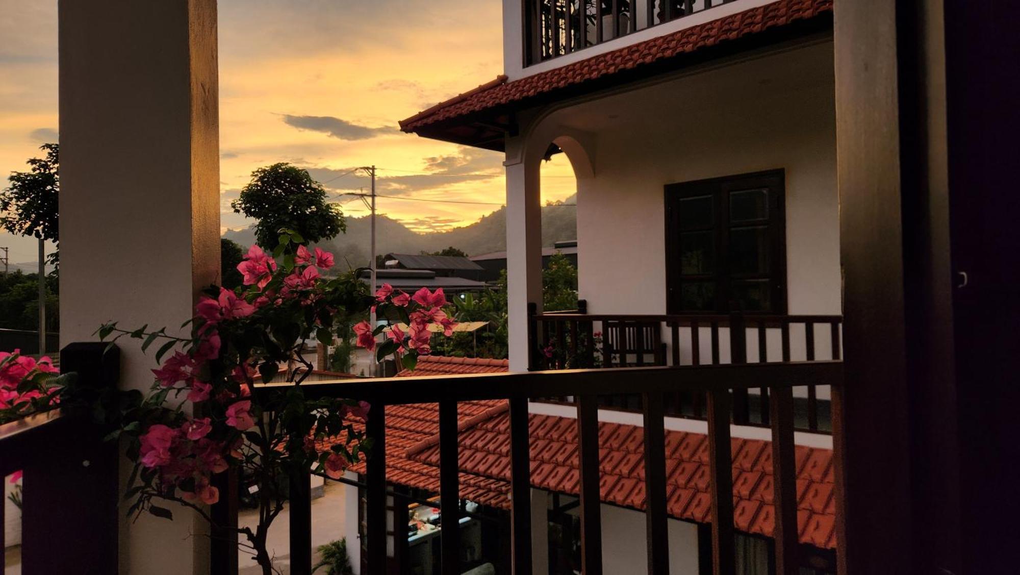 Anio Ha Giang Hotel Exterior photo